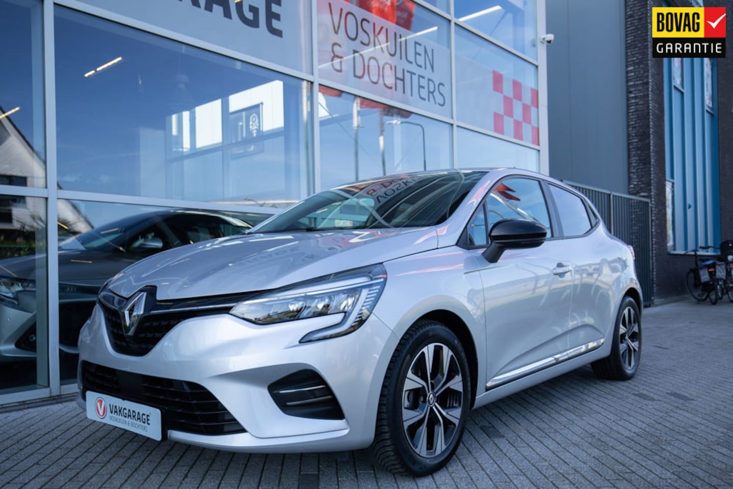 Renault Clio - 1.6 E-TECH Hybrid 145 Evolution 1.6 E-Tech Hybrid 145 Evolution - AutoWereld.nl