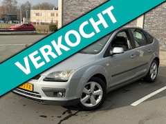 Ford Focus - 1.6-16V First Edition | Automaat | Trekhaak | Airco | PDC | LMV