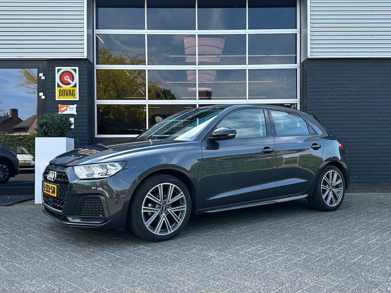 Audi A1 Sportback - 25 TFSI epic 25 TFSI epic, Airco, Bluetooth, Cruise, CarPlay, VirtualCockpit, NAP - AutoWereld.nl