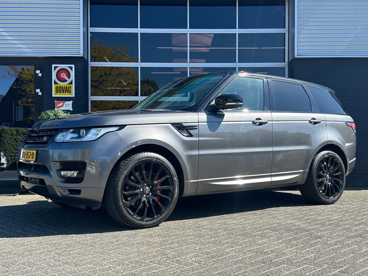 Land Rover Range Rover Sport - 5.0 V8 Supercharged HSE Dynamic 5.0 V8 510 pk Supercharged HSE Dynamic, Two Tone, Pano, Bluetooth, Cruise, Camera, Navi, P - AutoWereld.nl