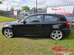 BMW 1-serie - 116i High Executive