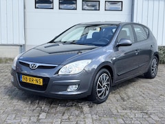 Hyundai i30 - 1.6i Dynamic Luxe