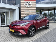 Toyota C-HR - 1.8 Hybrid Business Intro LEDEREN BEKLEDING PARKEERSENSOREN EN CAMERA
