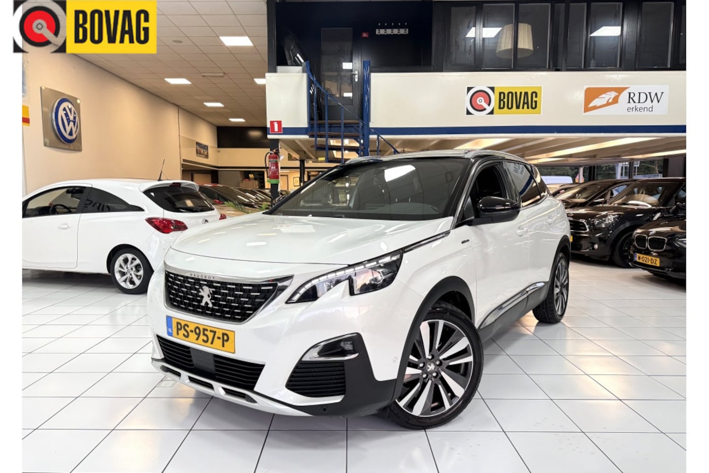 Peugeot 3008 - 1.2 GT Line Bovag Garantie Navi - AutoWereld.nl