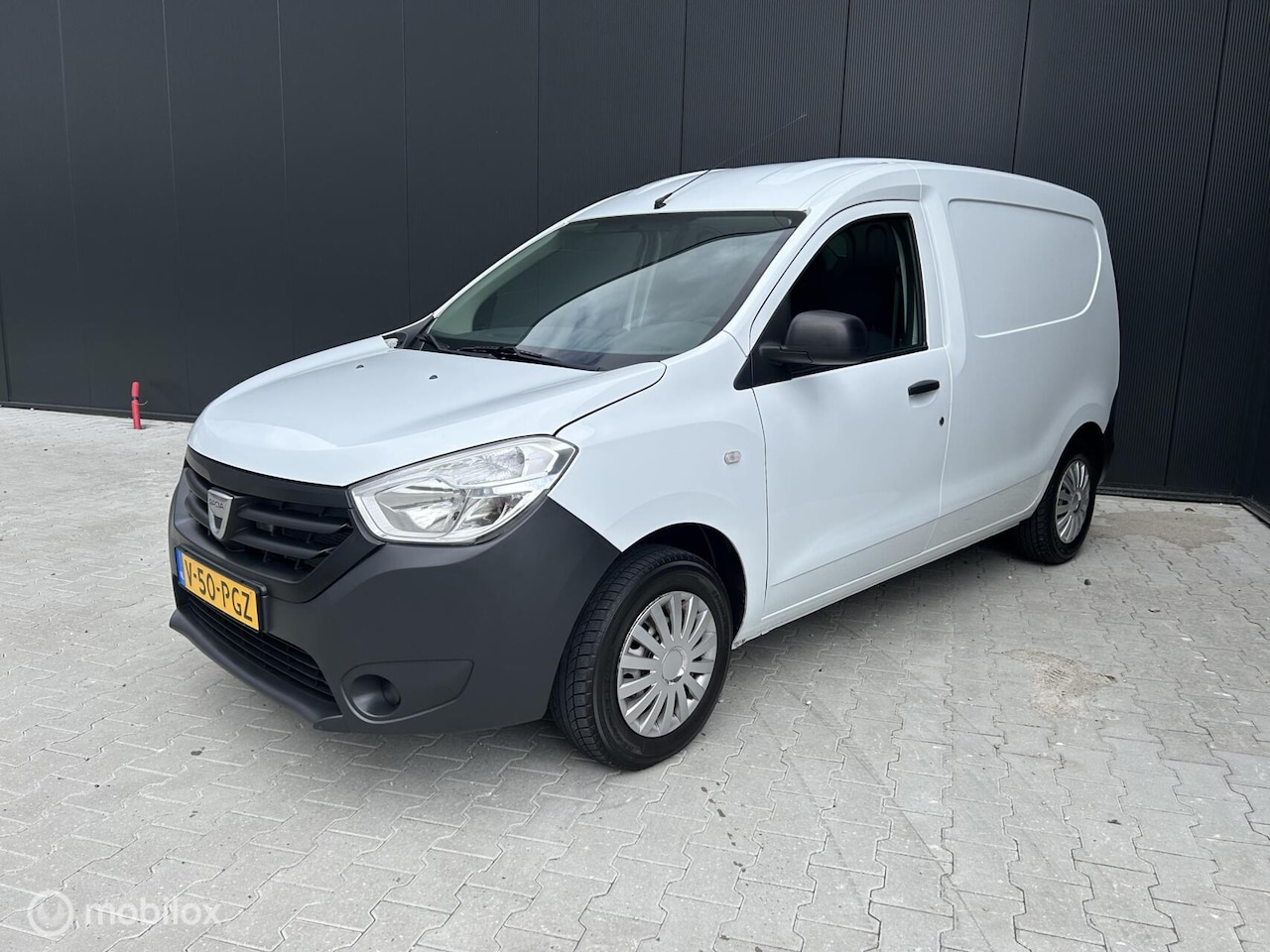 Dacia Dokker - bestel 1.6 /MARGE/ TREKHAAK - AutoWereld.nl