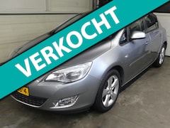 Opel Astra - 1.6 Edition - Trekhaak - Navigatie