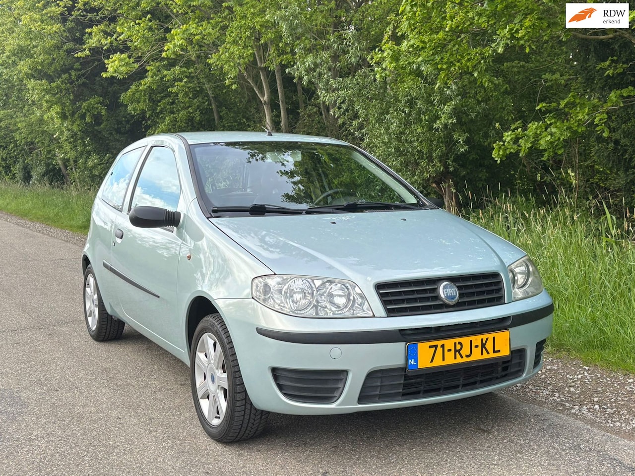 Fiat Punto - 1.2 Young 1.2 Young - AutoWereld.nl