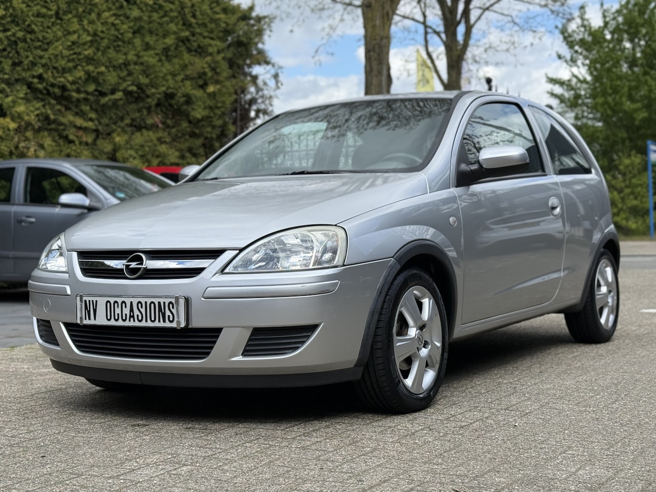 Opel Corsa - 1.2-16V Maxx AIRCO/59DKM/NAP/ELEKR/APK/DEALEROH/UNIEK!!! - AutoWereld.nl