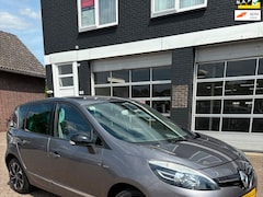 Renault Scénic - 1.5 dCi Bose Automaat Navi stoelverwarming cruise