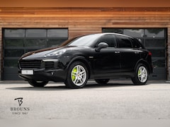 Porsche Cayenne - 3.0 S E-Hybrid Platinum Edition 416pk | BOSE | GTS Stoelen |