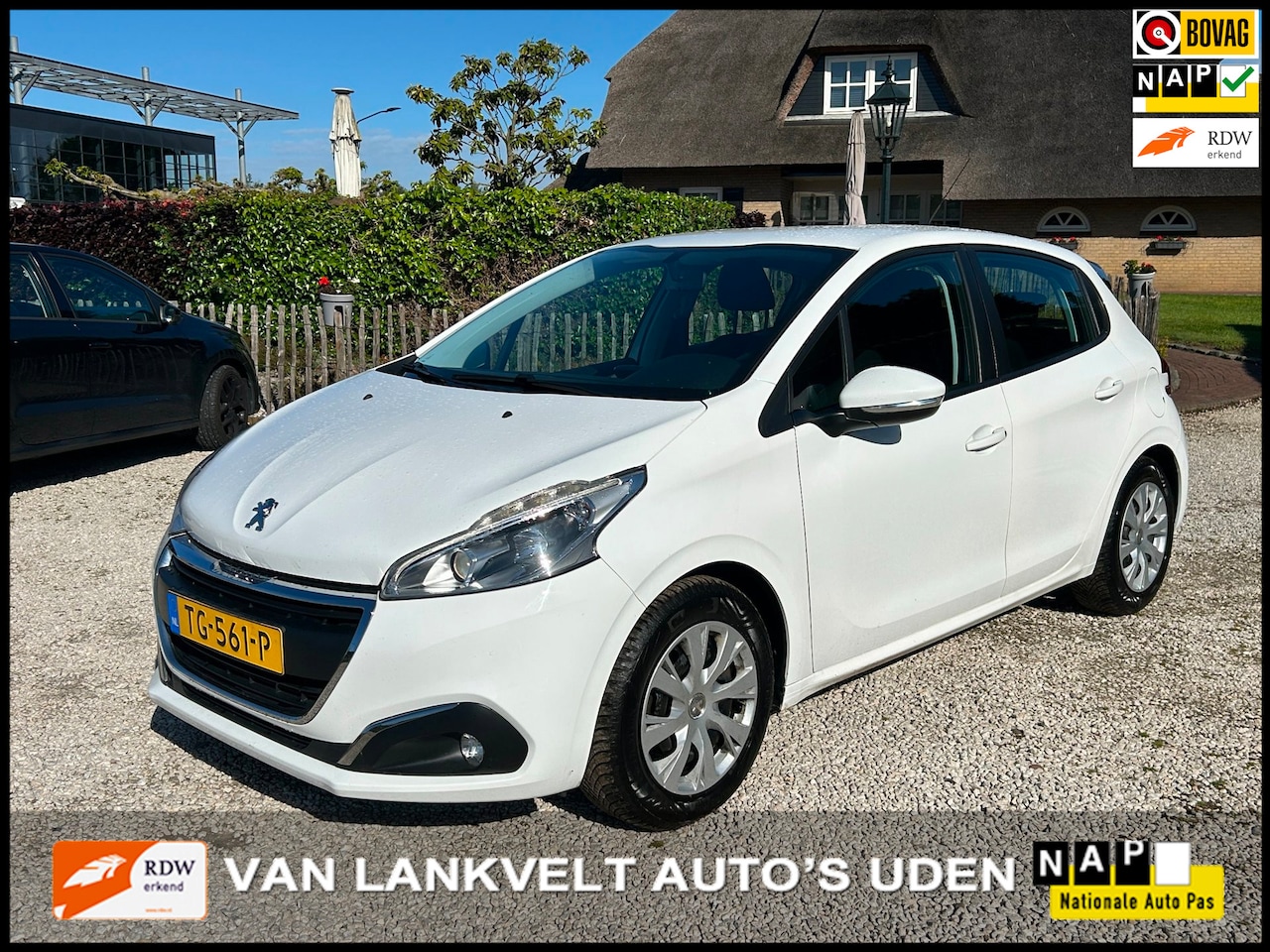 Peugeot 208 - 1.2 Blue Lion Navi, Cruise, Airco - AutoWereld.nl