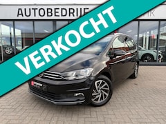 Volkswagen Touran - 1.2 TSI Comfortline 7P | Sound | Carplay | ACC