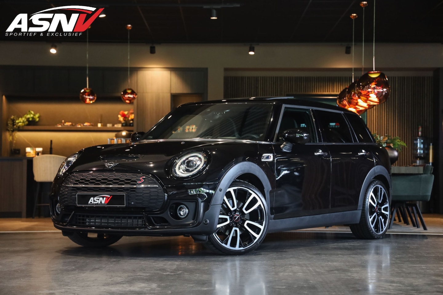 MINI Clubman - 2.0 Cooper S Chili 2.0 Cooper S Chili, 192 PK, Full/JCW/In/Exterieur, Pano/Dak, Camera, Head/Up, Sport/Seats/ - AutoWereld.nl