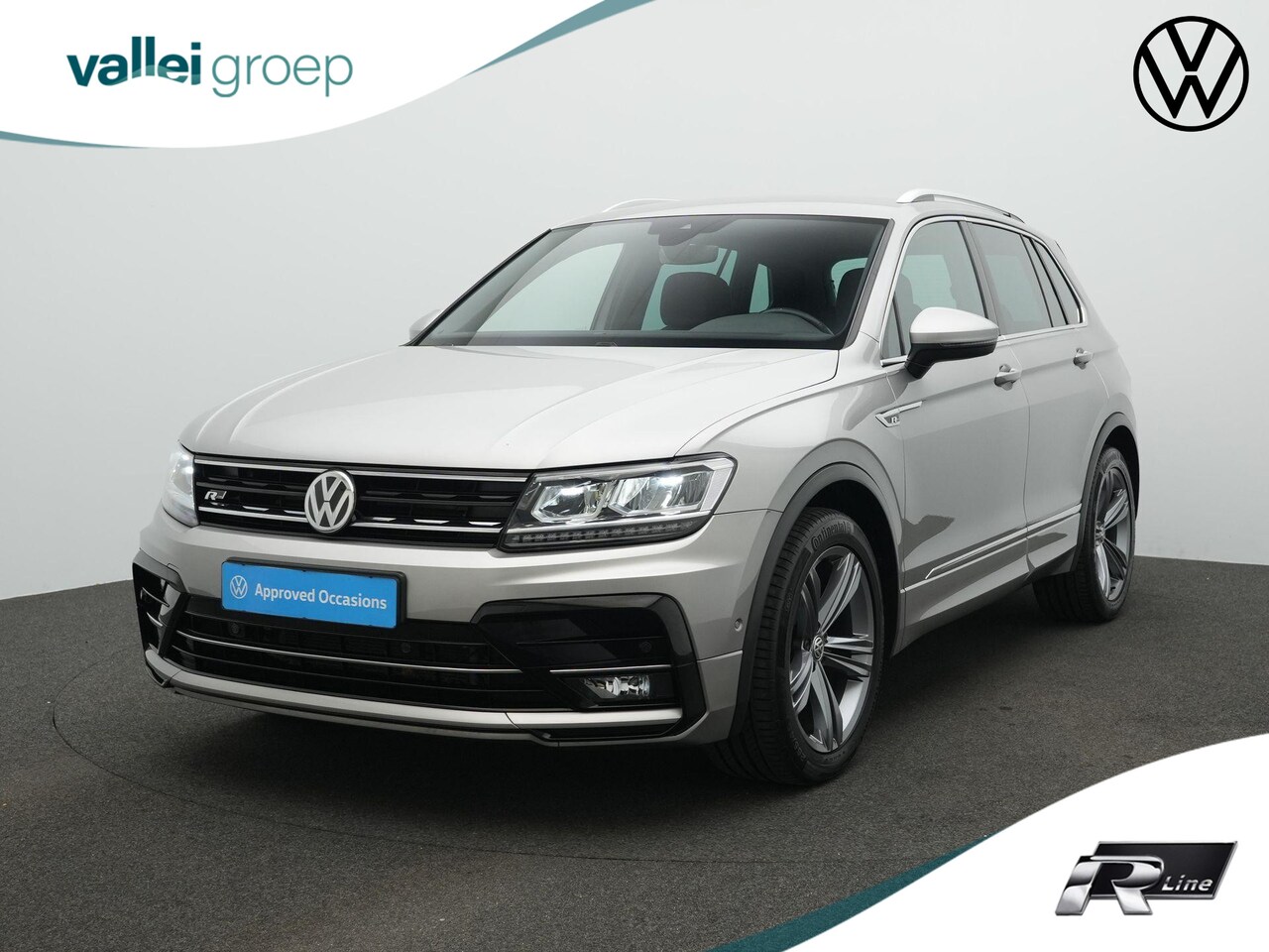 Volkswagen Tiguan - 1.5 TSI ACT 150 pk DSG Highline Business R / R-Line | Trekhaak | Achteruitrijcamera | Adap - AutoWereld.nl