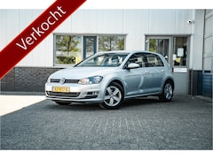 Volkswagen Golf - 1.2 TSI Highline
