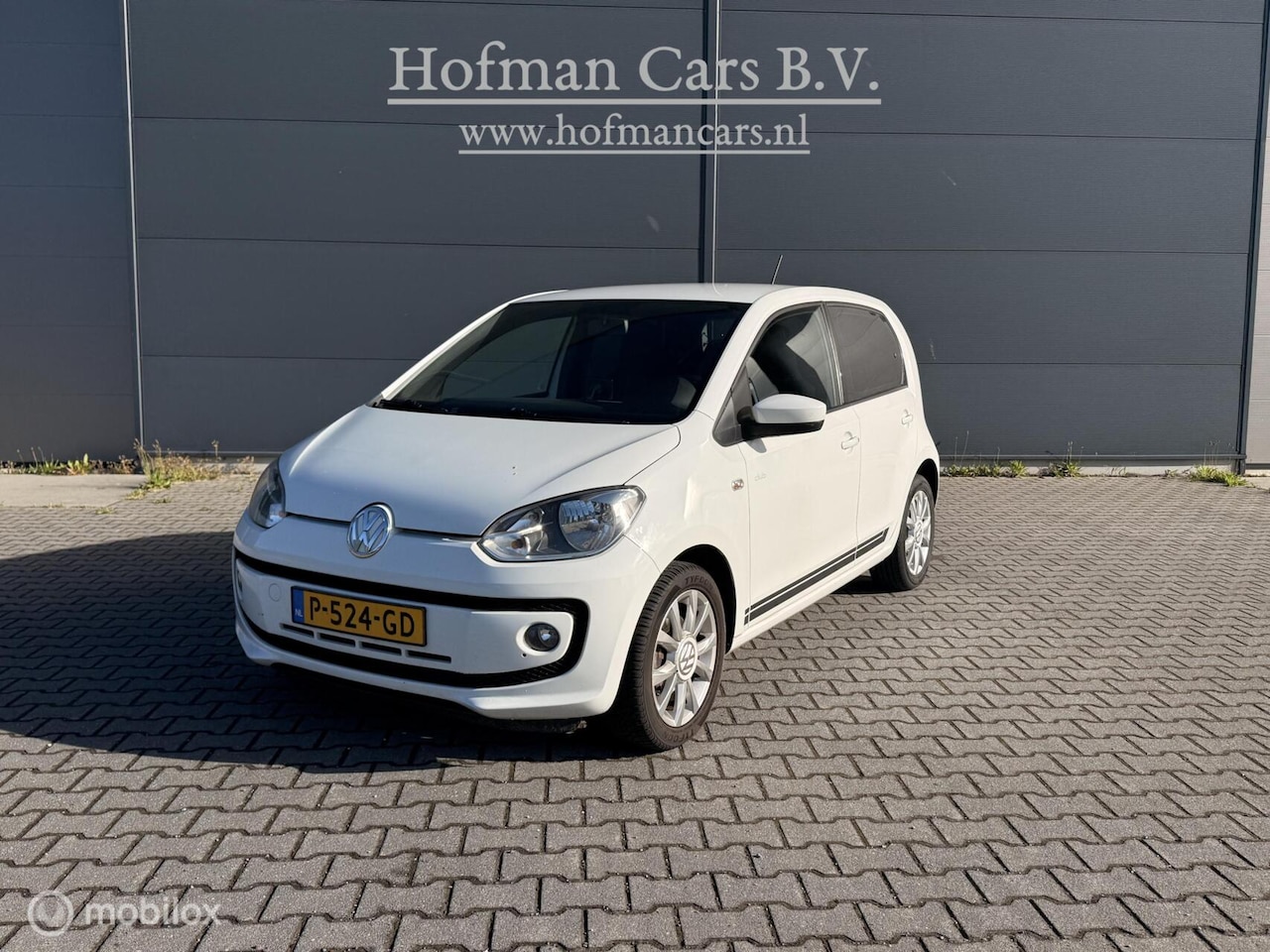 Volkswagen Up! - 1.0 Club up! BlueMotion 5-Deurs | LMV | Getint Glas | APK 03-2027 - AutoWereld.nl
