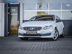 Volvo V60 - 2.4 D5 Twin Engine Lease Edition|CAMERA|TREKHAAK