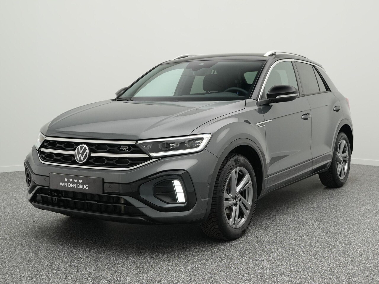 Volkswagen T-Roc - R-Line 1.5 TSI 150 PK DSG | LED Plus | Ergo Zetels | Achteruitrijcamera | Trekhaak | Navig - AutoWereld.nl