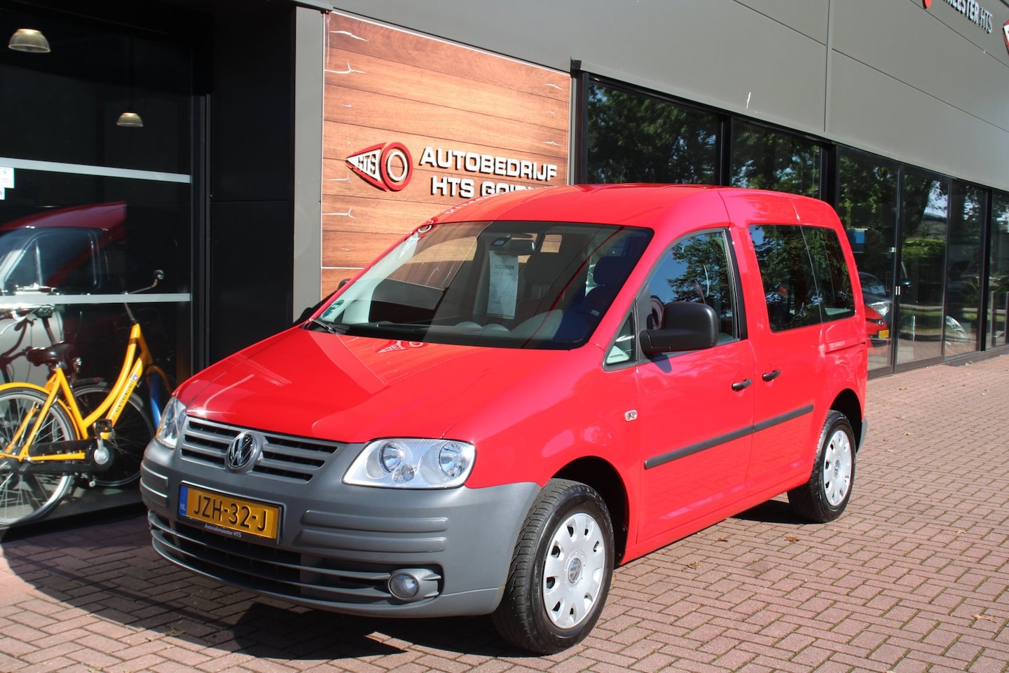 Volkswagen Caddy - 1.6 Comfortline 5p. 1.6 Comfortline 5p. - AutoWereld.nl