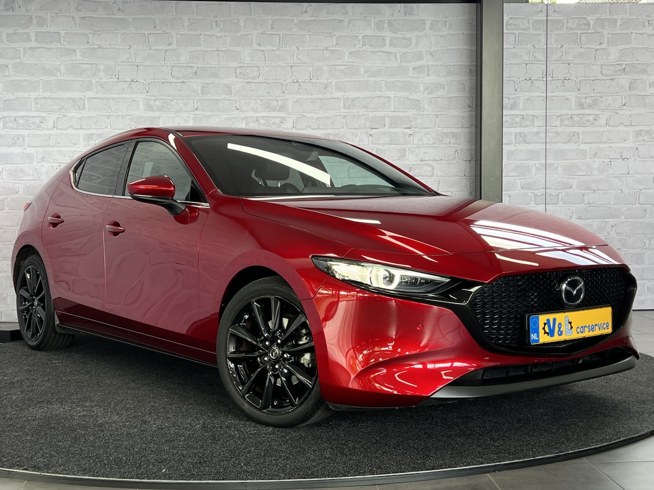 Mazda 3 - 2.0 e-SkyActiv-X M Hybrid 180 Luxury BOSE ACC HUD Stoel/Stuurverwarming - AutoWereld.nl