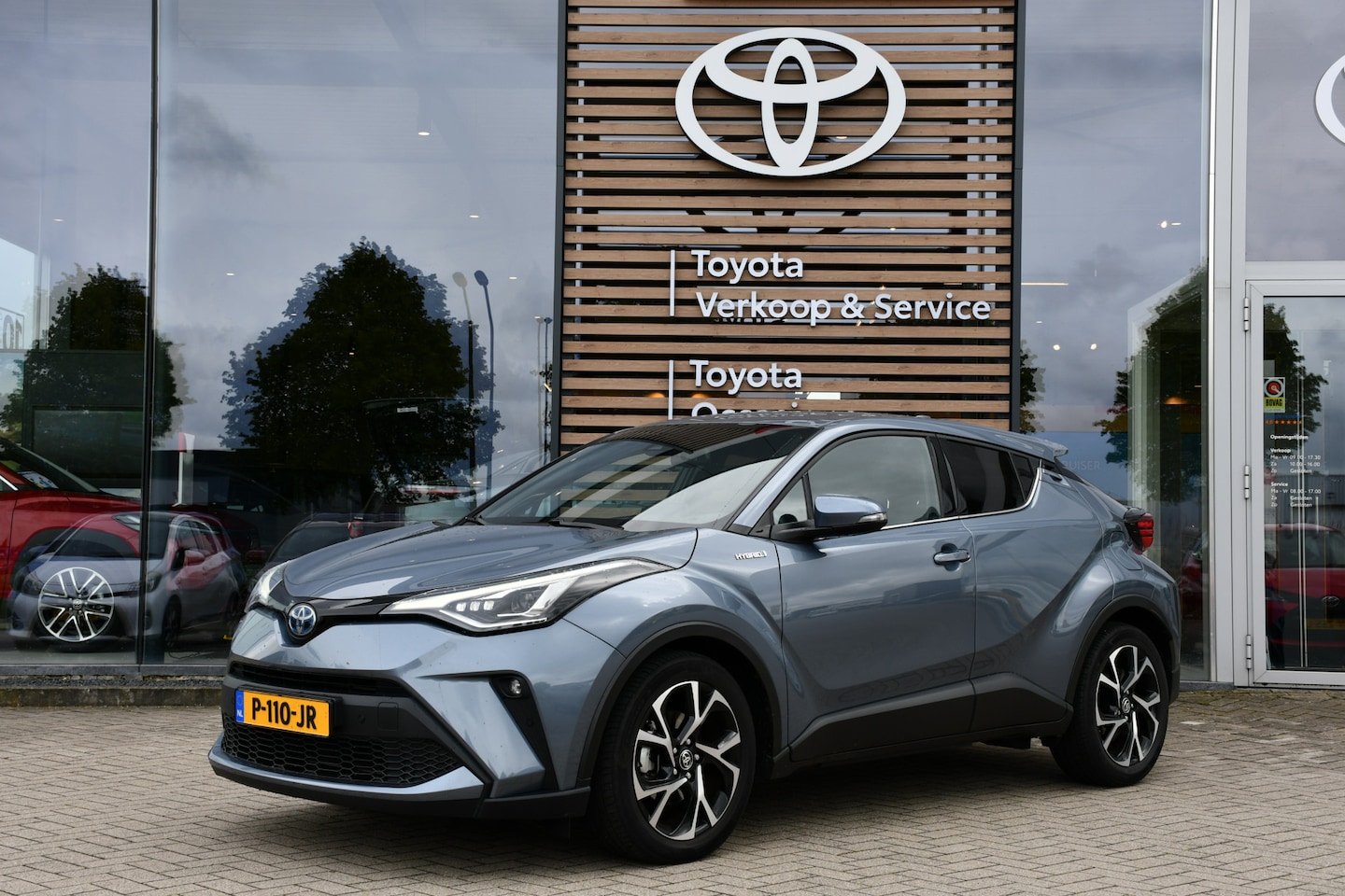 Toyota C-HR - 2.0 Hybrid Style Automaat 184pk | Premium Pack | JBL-audio | Apple Carplay/Android Auto | - AutoWereld.nl
