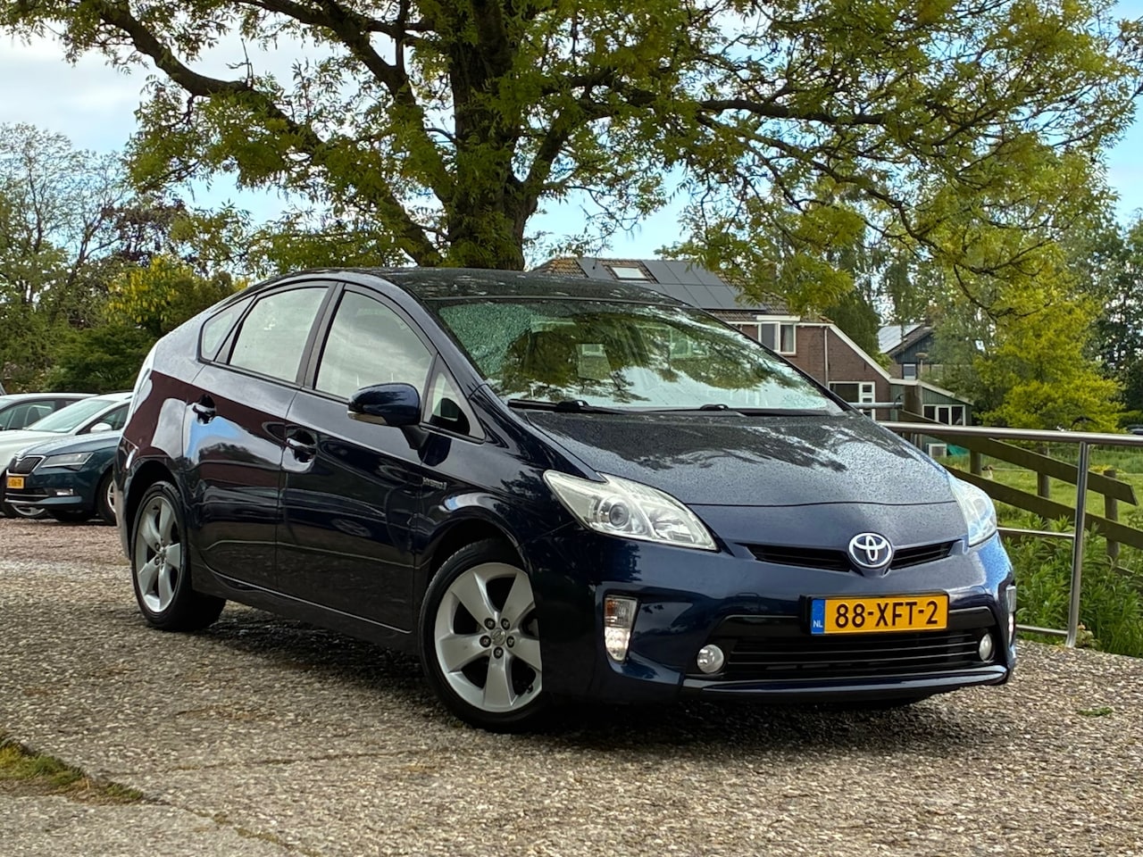 Toyota Prius - 1.8 Business | Open dak + Clima + Cruise nu €8.975,-!! - AutoWereld.nl