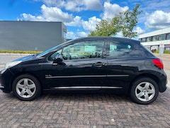 Peugeot 207 - 1.4 VTi XR