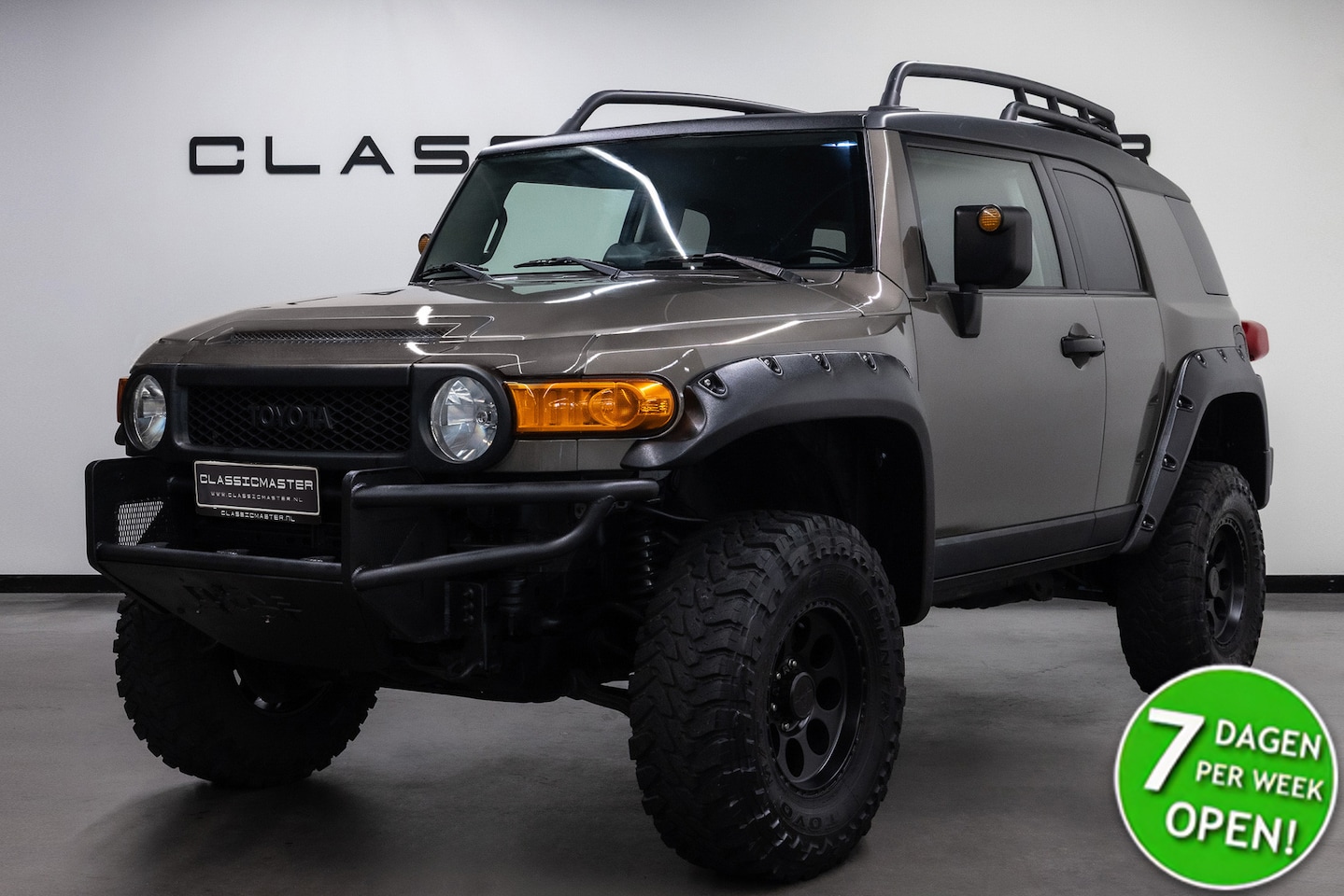 Toyota FJ Cruiser - VVT-i V6 Btw auto, Fiscale waarde € 8.000,- (€ 41.280.99 Ex B.T.W) DEALER AUTO Dealer auto - AutoWereld.nl