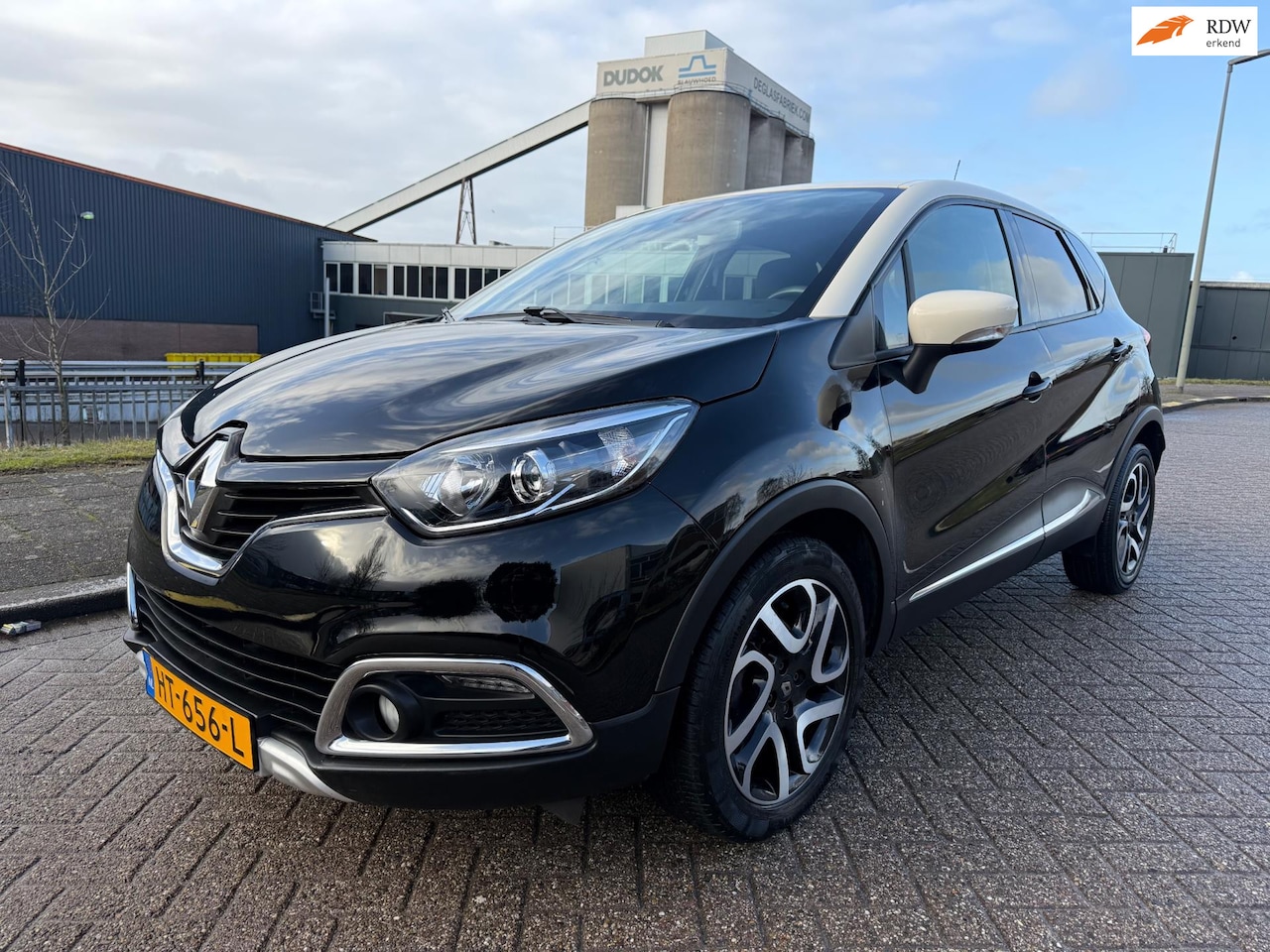 Renault Captur - 1.2 TCe Xmod_AUTOMAAT_LEER_35889KM!!_NETTE AUTO - AutoWereld.nl