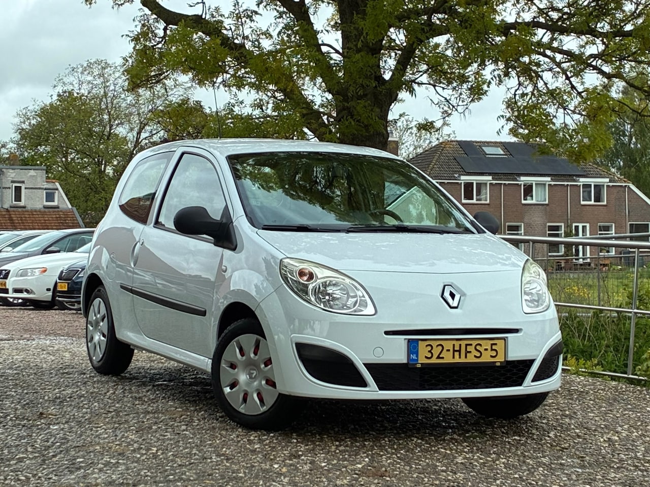 Renault Twingo - 1.2 Authentique | 103.000 NAP + Airco nu € 2.975,-!!! - AutoWereld.nl
