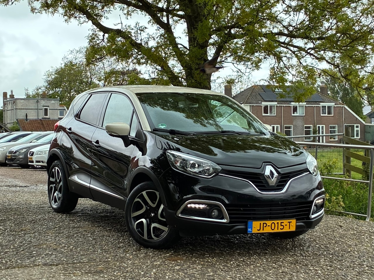 Renault Captur - 0.9 TCe Dynamique | Cruise + Airco + Navi nu € 7.450,-!!! - AutoWereld.nl