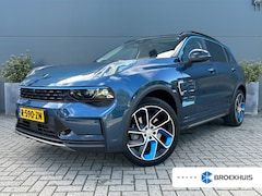 Lynk & Co 01 - 1.5 | Pano | Memory | 360 camera | Adaptieve CC | BLIS | Stoelverwarming | All-seasons |