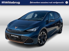 CUPRA Born - Business 62 kWh 204pk / Panorama dak / LM 19 inch / Navigatie / Warmtepomp / Beats / Camer
