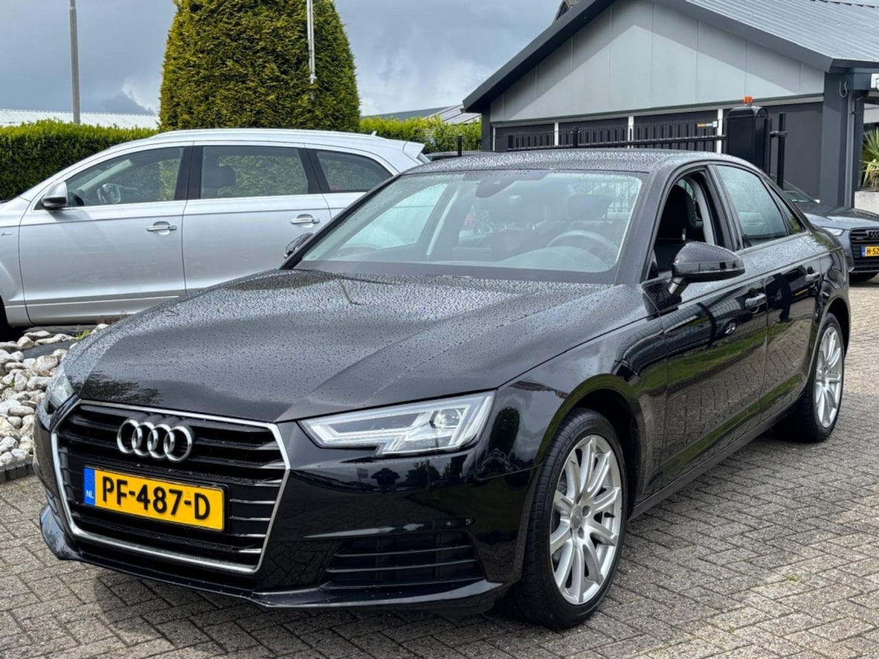 Audi A4 Limousine - 1.4 TFSI Pro Line 2017 Zwart Dealerauto - AutoWereld.nl