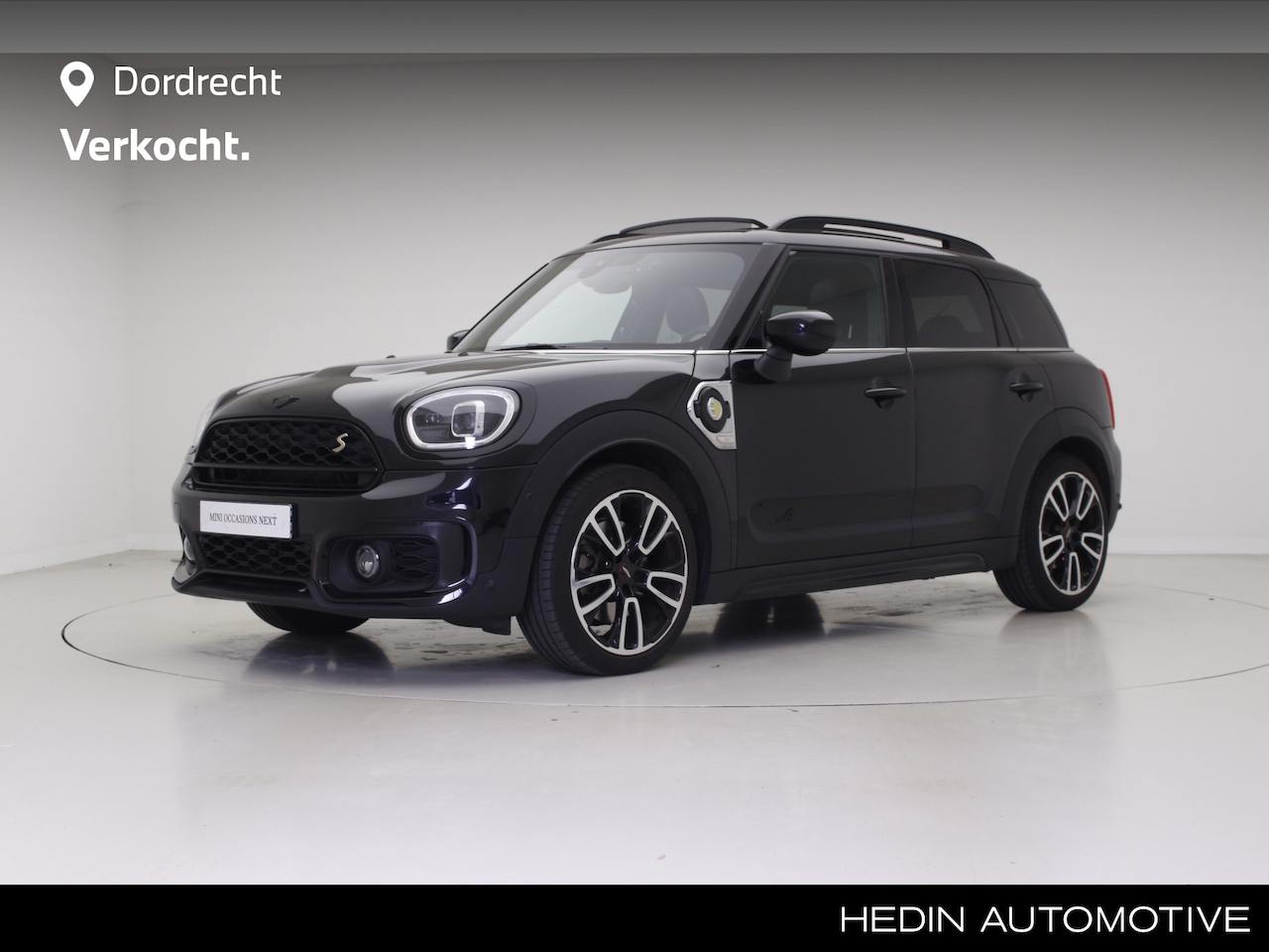 MINI Countryman - Cooper S E ALL4 John Cooper Works | Premium Plus | 19" LM JCW | Dakdraagsysteem zwart | El - AutoWereld.nl