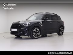MINI Countryman - Cooper S E ALL4 John Cooper Works | Premium Plus | 19" LM JCW | Dakdraagsysteem zwart | El