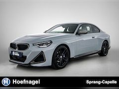 BMW 2-serie Coupé - M240i xDrive | Camera | Harman/Kardon | HeadUp Display | Trekhaak | Stoelverwarming |