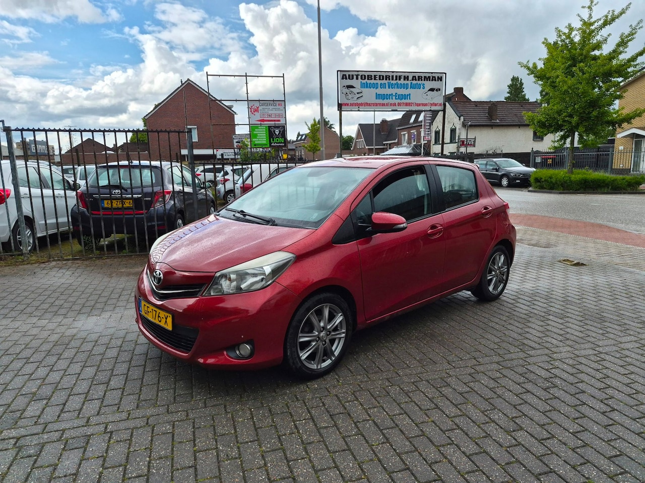 Toyota Yaris - 1.3 VVT-i Aspiration 1.3 VVT-i Aspiration - AutoWereld.nl