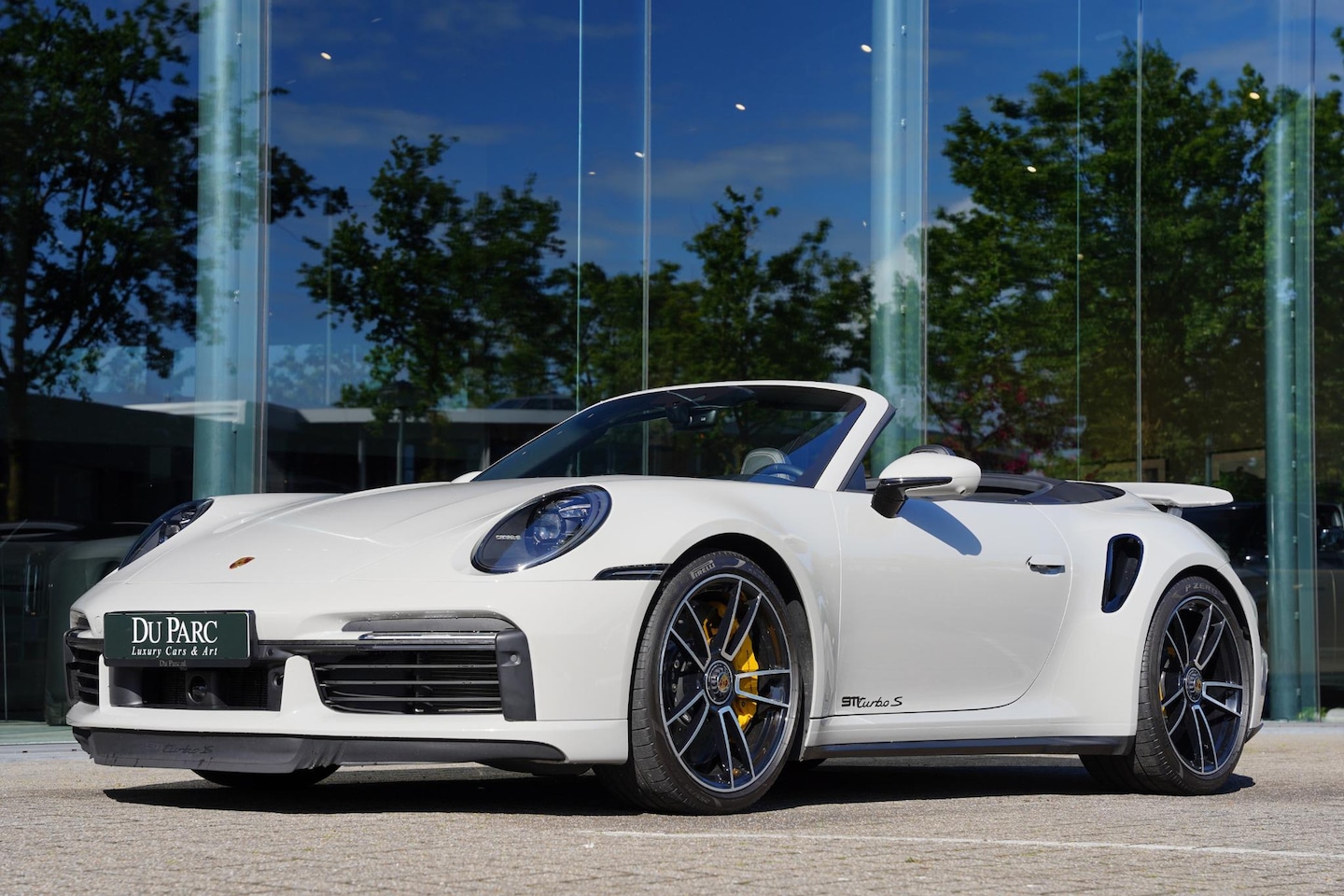 Porsche 911 Cabrio - 992 3.8 Turbo S 16 D.Km - AutoWereld.nl
