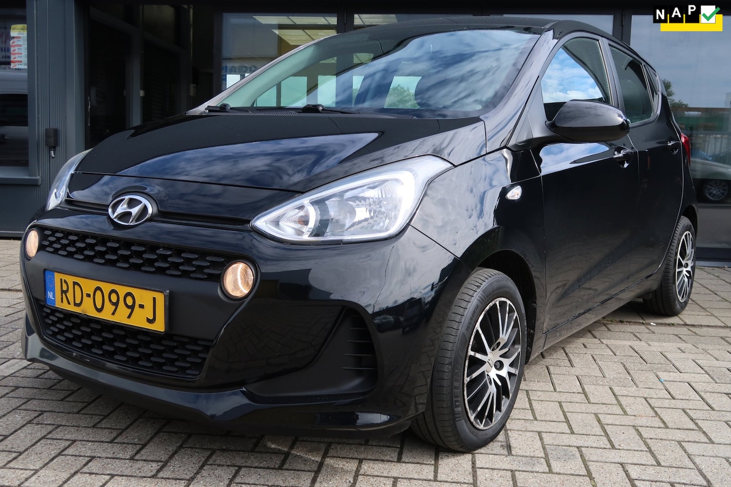 Hyundai i10 - 1.0i Comfort *Rijklaarprijs *1e Eigenaar *NAP - AutoWereld.nl