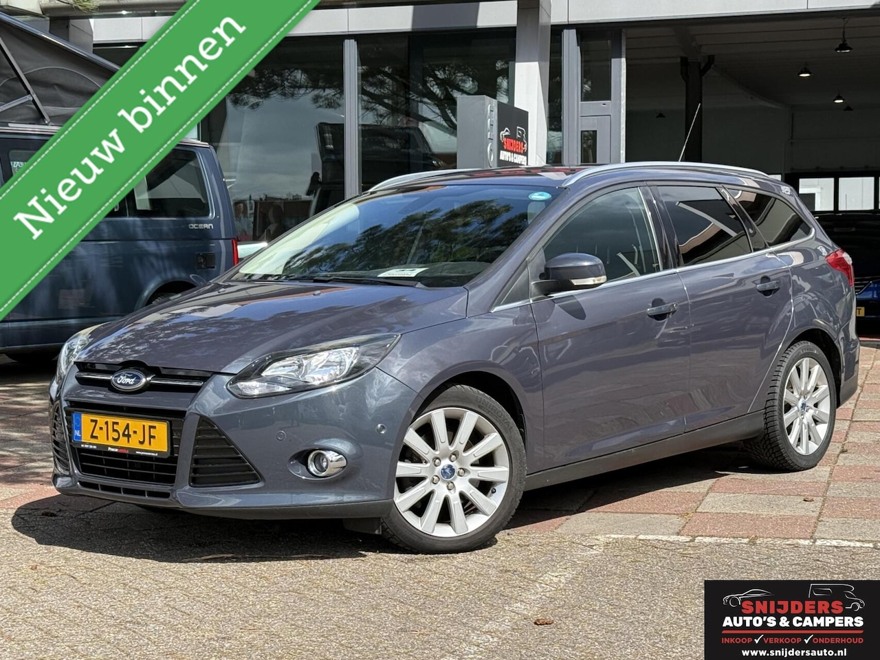 Ford Focus Wagon - 1.6 EcoBoost Titanium met trekhaak - AutoWereld.nl