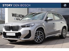 BMW X1 - xDrive25e M Sport Automaat / Sportstoelen / Comfort Access / Harman-Kardon / Achteruitrijc