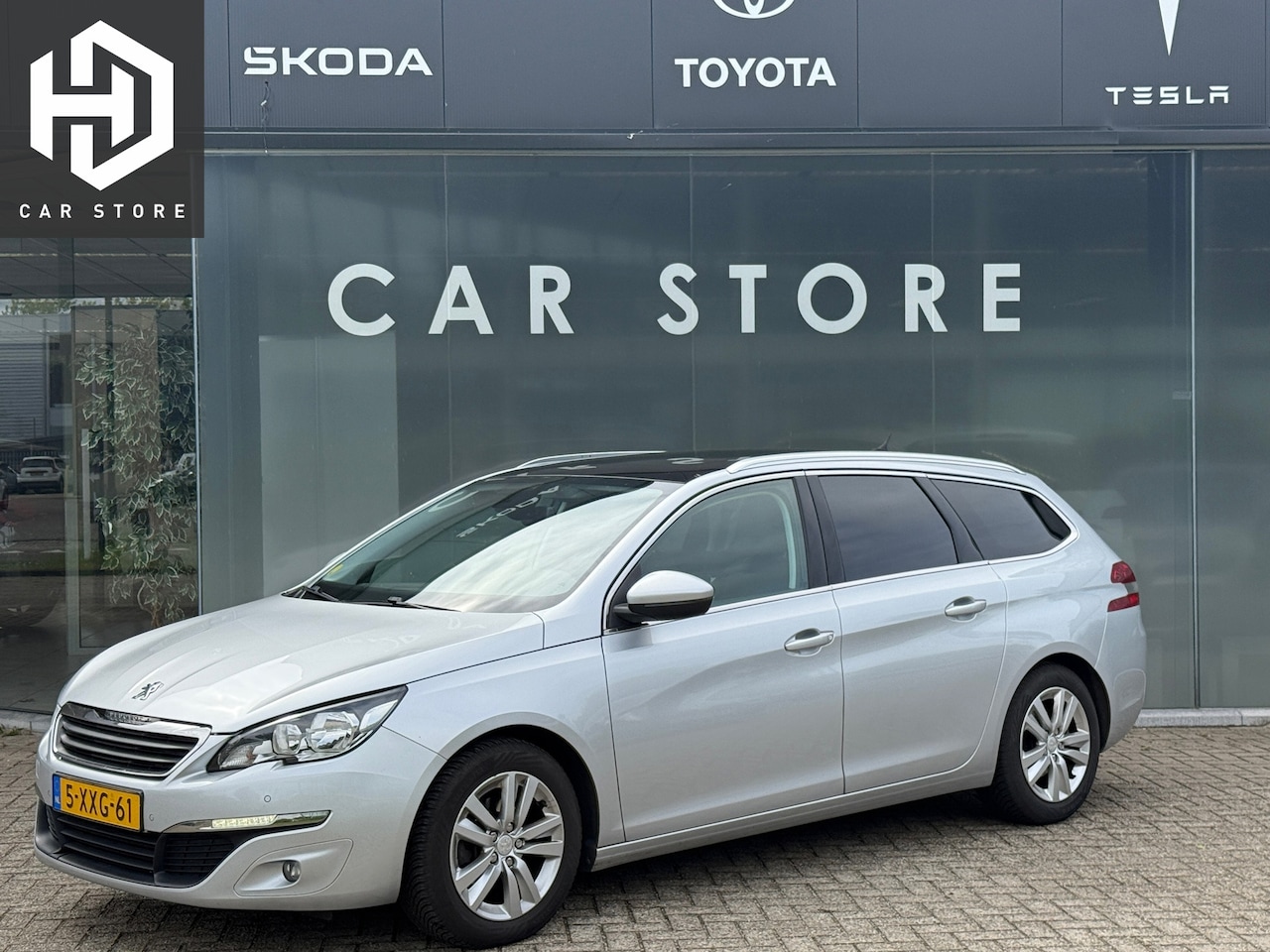 Peugeot 308 SW - 1.6 BlueHDI Executive Navi|Pano|Trekhaak|PDC - AutoWereld.nl