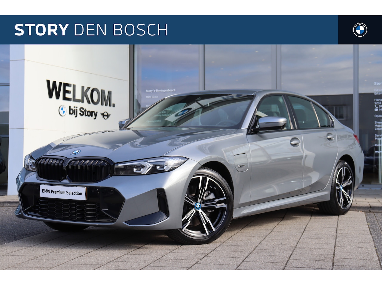 BMW 3-serie - 330e M Sport Automaat / Sportstoelen / Parking Assistant Plus / Live Cockpit Plus / Cruise - AutoWereld.nl