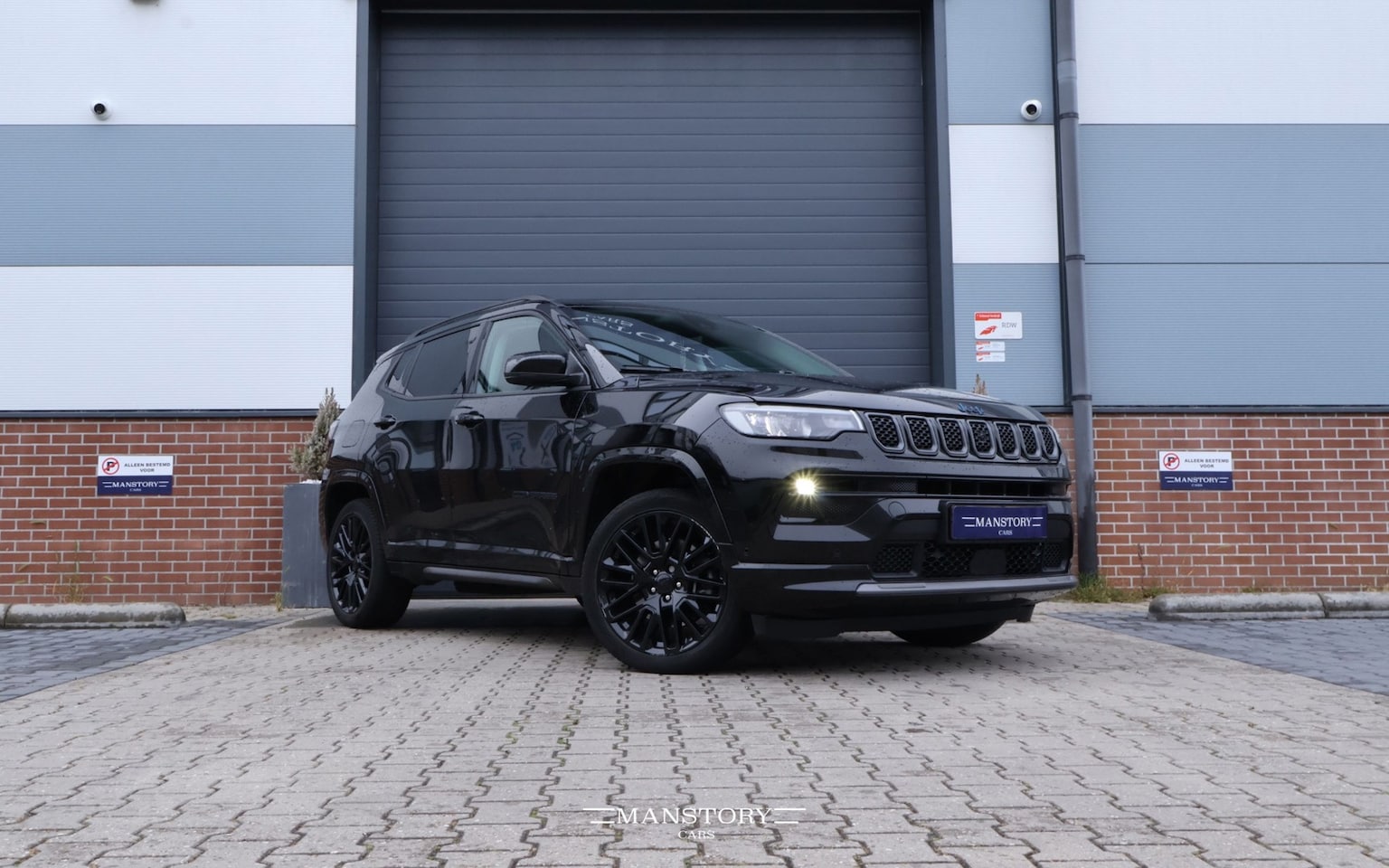 Jeep Compass - 4xe 240 Plug-in Hybrid Electric Upland 4xe 240 Plug-in Hybrid Electric Upland - AutoWereld.nl