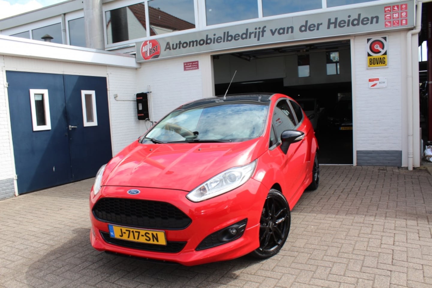 Ford Fiesta - 1.0 EcoBoost 140pk Red/Black - AutoWereld.nl