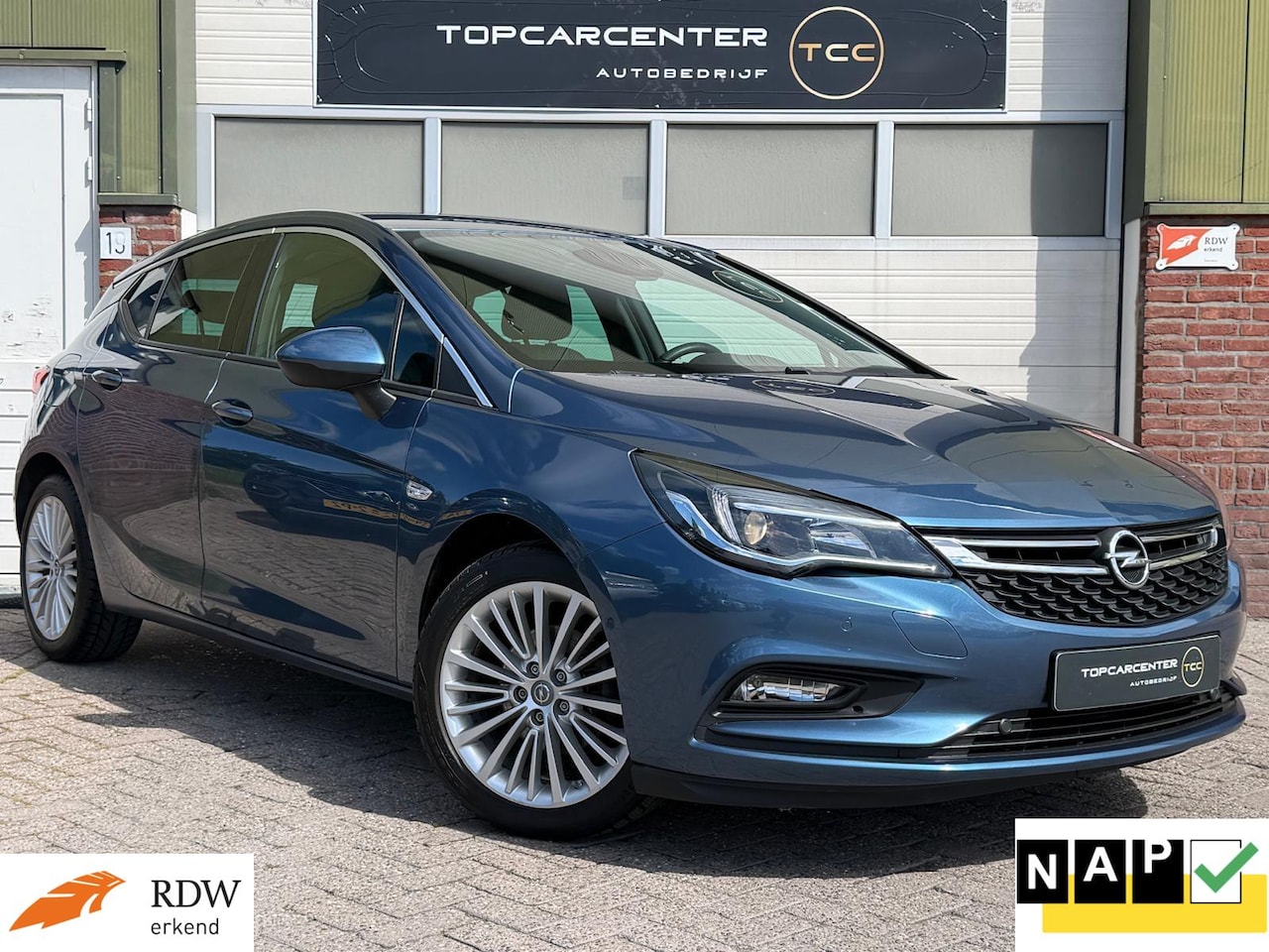 Opel Astra - 1.0 Innovation/LEER/CAMERA/NAVI/KEYLESS/PARKS/NAP - AutoWereld.nl