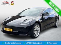 Tesla Model 3 - Standard RWD Plus 60 kWh SoH 86% / Full Self-Driving Capability ( € 6.400, -) / 19 Inch /