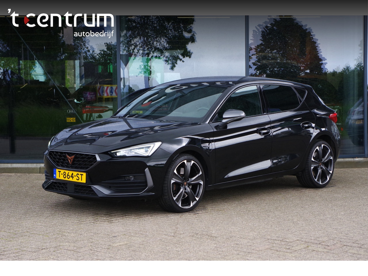 CUPRA Leon - 1.4 e-Hybrid VZ 245 PK, Adap. Cruise Control, Matrix-LED, Stuur- & Stoelverwarming - AutoWereld.nl