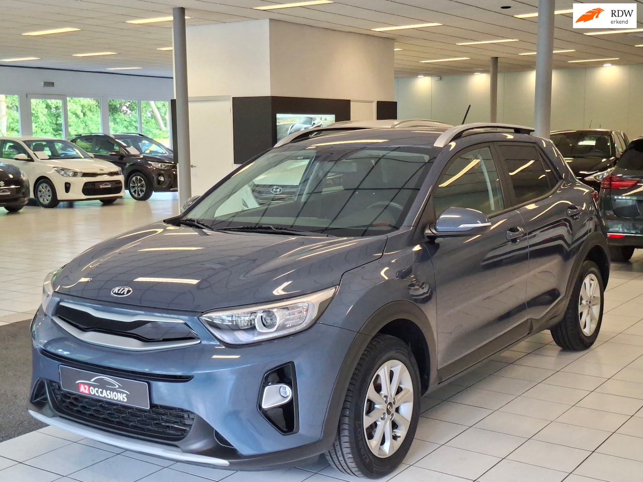 Kia Stonic - 1.2 (4 Cil) Apple carplay/Android auto/Camera/Bluetooth/Stoel en stuurverwarming - AutoWereld.nl